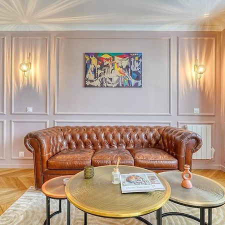 Melody Suite In Paris กูร์เบอวัวร์ ภายนอก รูปภาพ